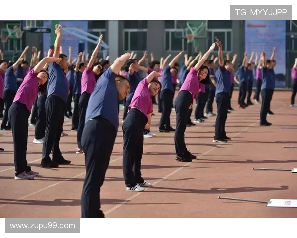 办公室健康操推广计划正式启动 让每一位员工都能在工作中保持活力与健康 办公室健康操推广计划正式启动 让每一位员工都能在工作中保持活力与健康